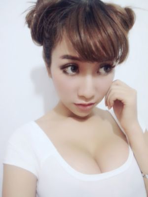 宝贝乖h跪趴同性调教女女_1080P在线播放观看