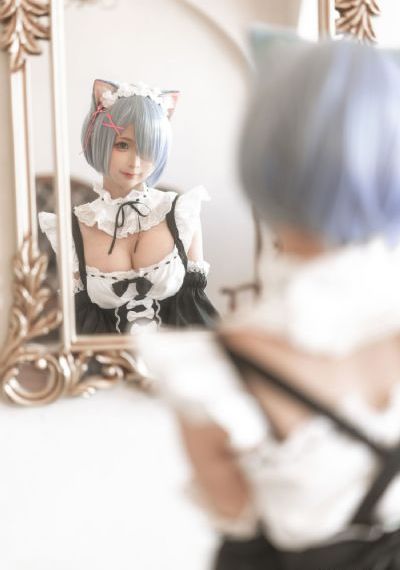 asiass极品裸体女pics_超清电影在线看